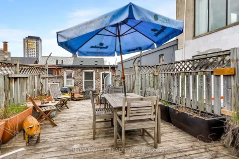 1493 Dupont Street Toronto ON M6P 3S2