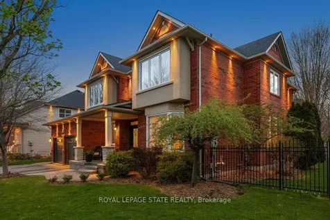 5901 Chercover Court Burlington ON L7L 6T2