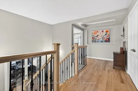 5901 Chercover Court Burlington ON L7L 6T2