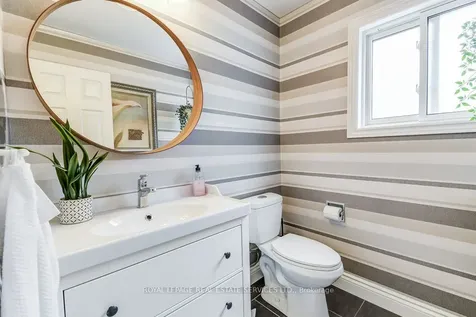 1279 Old English Lane Oakville ON L6M 2P6