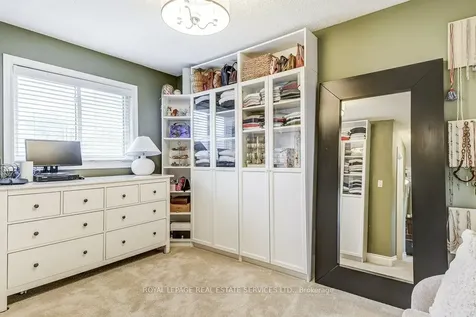 1279 Old English Lane Oakville ON L6M 2P6