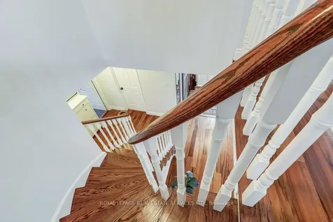 1279 Old English Lane Oakville ON L6M 2P6