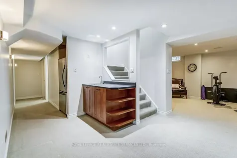 1279 Old English Lane Oakville ON L6M 2P6