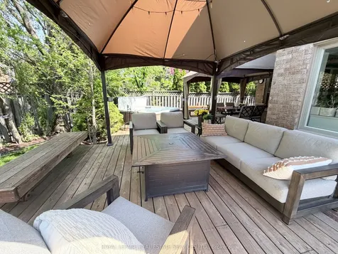 1279 Old English Lane Oakville ON L6M 2P6
