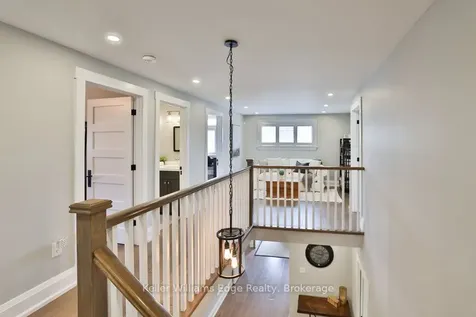 441 Claremont Crescent Oakville ON L6J 6J9