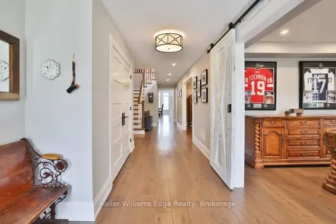 441 Claremont Crescent Oakville ON L6J 6J9