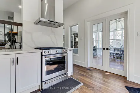 2931 Saint Malo Circle Mississauga ON L5N 1S8
