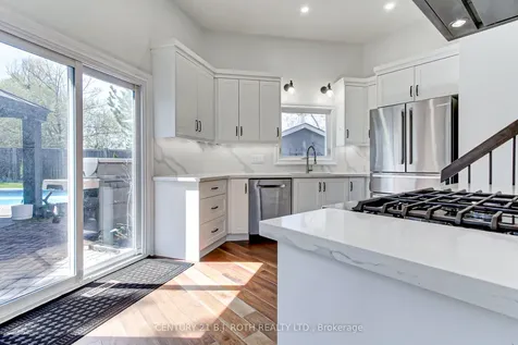 2931 Saint Malo Circle Mississauga ON L5N 1S8