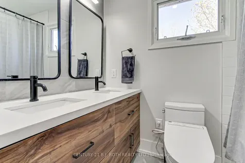 2931 Saint Malo Circle Mississauga ON L5N 1S8