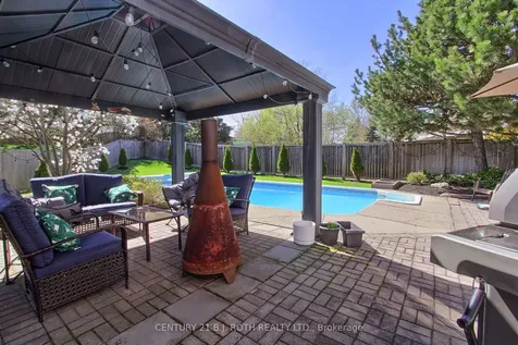 2931 Saint Malo Circle Mississauga ON L5N 1S8