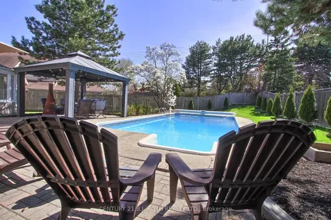 2931 Saint Malo Circle Mississauga ON L5N 1S8
