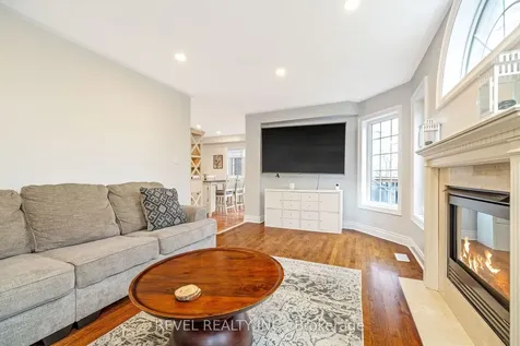 62 Mcnally Street Halton Hills ON L7G 6E2