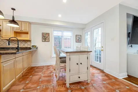 62 Mcnally Street Halton Hills ON L7G 6E2