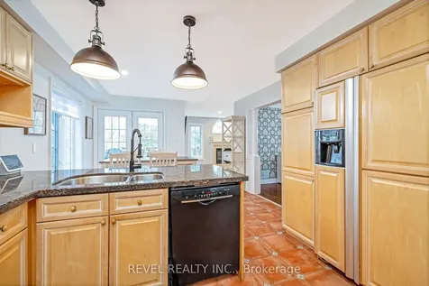 62 Mcnally Street Halton Hills ON L7G 6E2