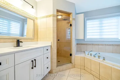 62 Mcnally Street Halton Hills ON L7G 6E2