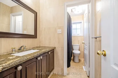 62 Mcnally Street Halton Hills ON L7G 6E2