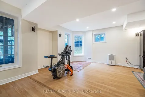 62 Mcnally Street Halton Hills ON L7G 6E2