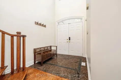 62 Mcnally Street Halton Hills ON L7G 6E2