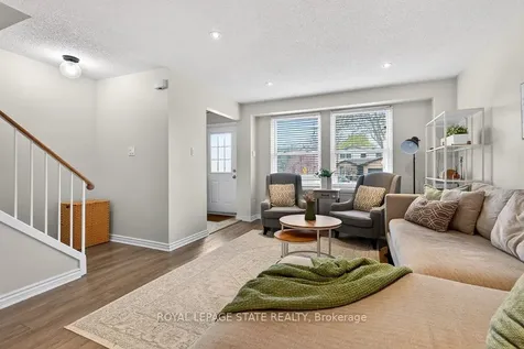 2233 Melissa Crescent Burlington ON L7P 3T4