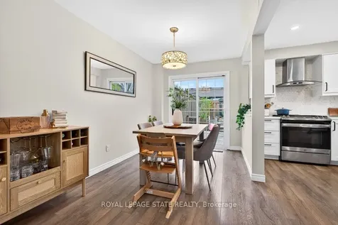 2233 Melissa Crescent Burlington ON L7P 3T4