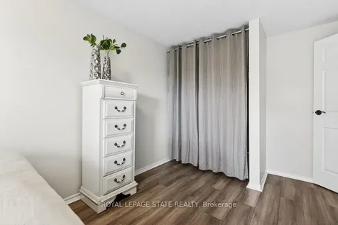 2233 Melissa Crescent Burlington ON L7P 3T4