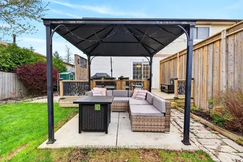 2233 Melissa Crescent Burlington ON L7P 3T4