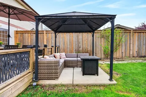 2233 Melissa Crescent Burlington ON L7P 3T4