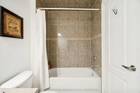 1583 Hallstone Road Brampton ON L6Y 5K8
