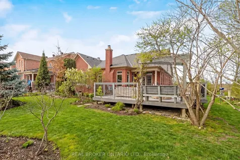 1583 Hallstone Road Brampton ON L6Y 5K8