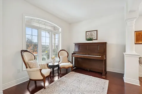 1583 Hallstone Road Brampton ON L6Y 5K8