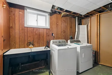 2175 Denise Road Mississauga ON L4X 1H9