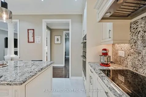 65 Parity Road Brampton ON L6X 5M8