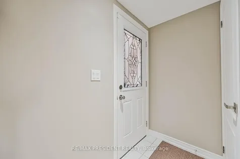 65 Parity Road Brampton ON L6X 5M8