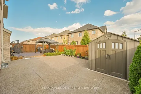65 Parity Road Brampton ON L6X 5M8