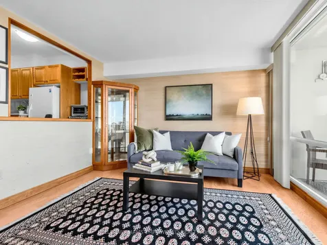 260 Scarlett Road Toronto ON M6N 4X6