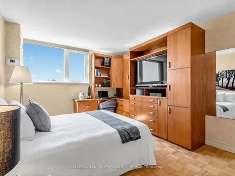 260 Scarlett Road Toronto ON M6N 4X6