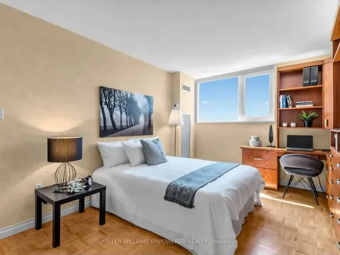 260 Scarlett Road Toronto ON M6N 4X6