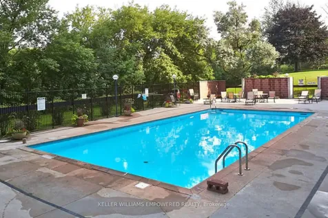 260 Scarlett Road Toronto ON M6N 4X6