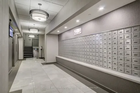 260 Scarlett Road Toronto ON M6N 4X6