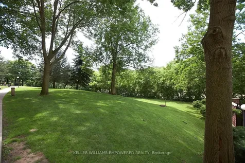 260 Scarlett Road Toronto ON M6N 4X6