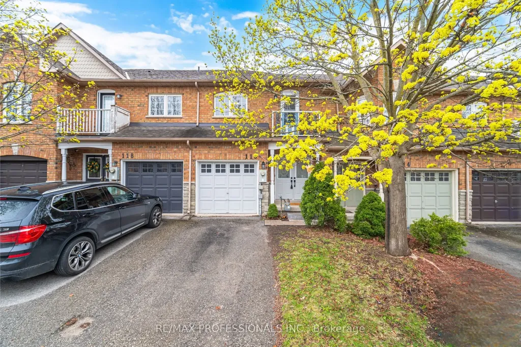 116 Dominion Gardens Drive Halton Hills ON L7G 6B4