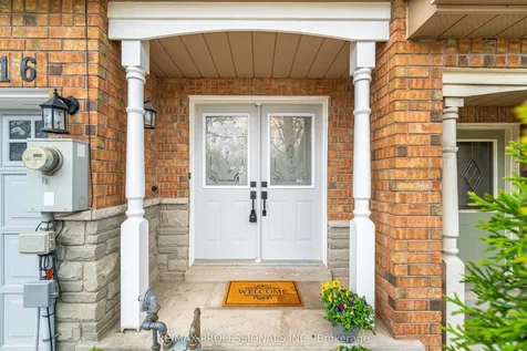 116 Dominion Gardens Drive Halton Hills ON L7G 6B4