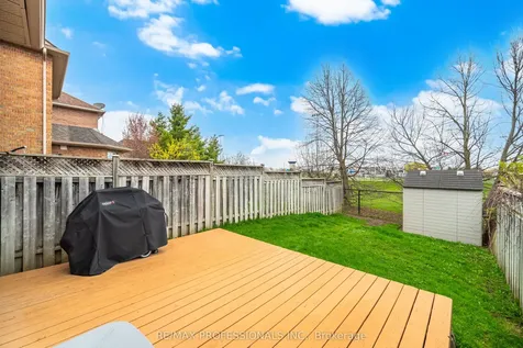 116 Dominion Gardens Drive Halton Hills ON L7G 6B4