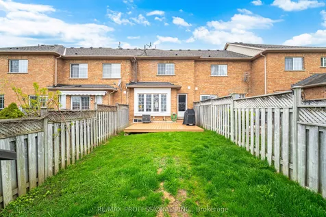 116 Dominion Gardens Drive Halton Hills ON L7G 6B4