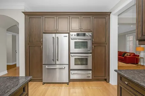 2373 Gamble Road Oakville ON L6H 7V6