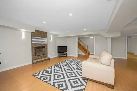 2373 Gamble Road Oakville ON L6H 7V6