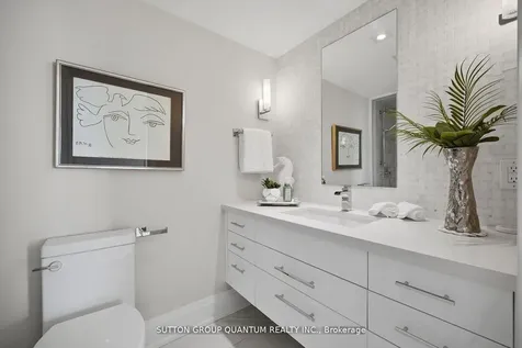 2170 Marine Drive Oakville ON L6L 5V1