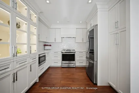 2170 Marine Drive Oakville ON L6L 5V1
