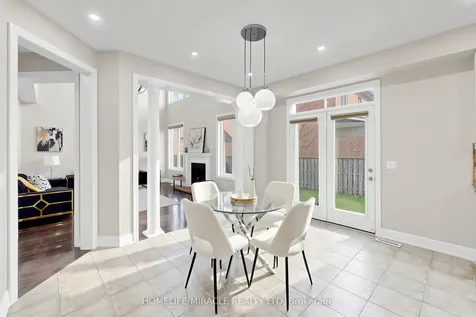 148 Holloway Terrace Milton ON L9T 0R6