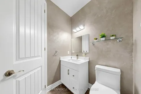 148 Holloway Terrace Milton ON L9T 0R6